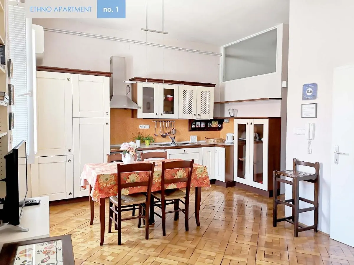 לובליאנה Ethno Apartments