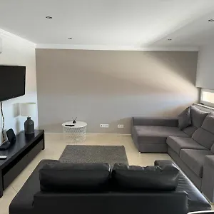 Modern 2 Bed Apartment 5Km Carvoeiro , Lagoa (Algarve) Portugal